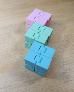 Fidget infinity cube (pastel)